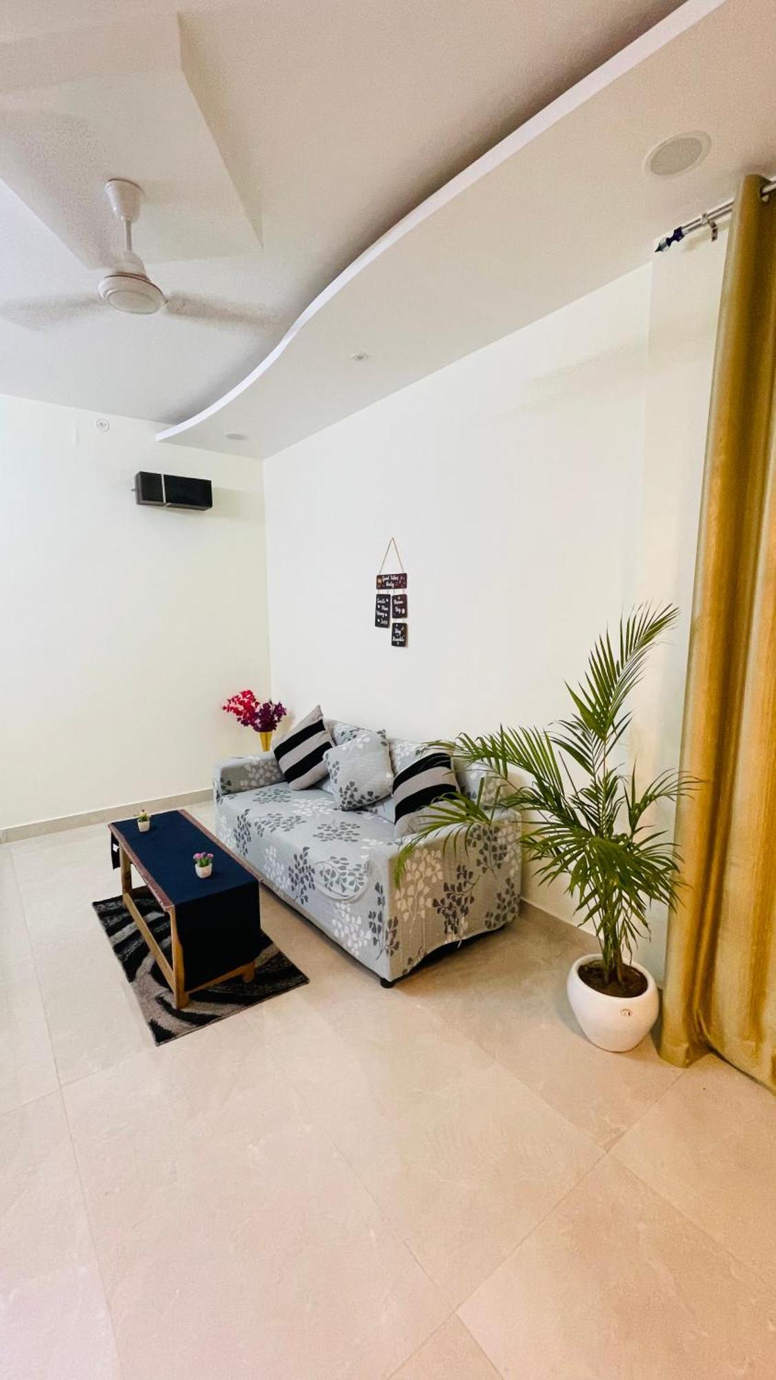 Atulyam Stays Sushant Golf City לקנאו מראה חיצוני תמונה