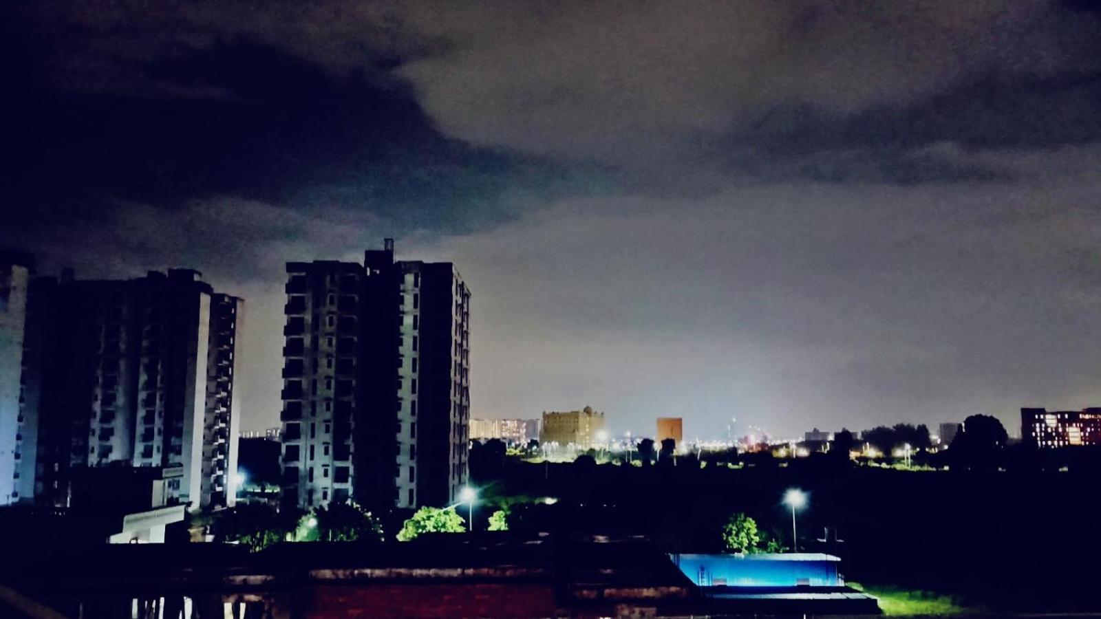 Atulyam Stays Sushant Golf City לקנאו מראה חיצוני תמונה